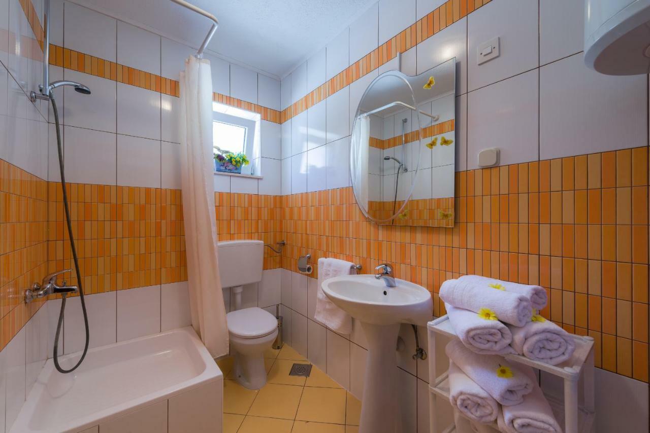 Nada Apartament *