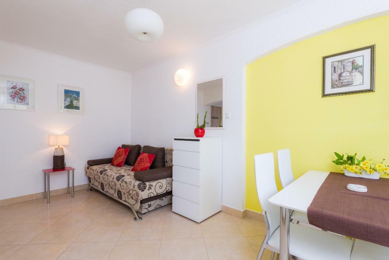Nada Apartament